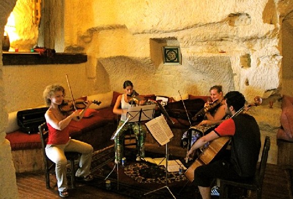 Klasik Keyifler’in Kapadokya’daki 2010 atölye çalışmaları ve konser tarihleri belli oldu