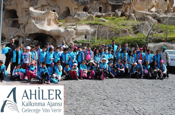 AHİKAdan ilkokul öğrencilerine Kapadokya gezisi