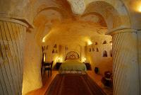 Elkep Evi cave hotel